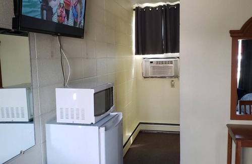 Niagara Falls Hotel | The Olympia Motel