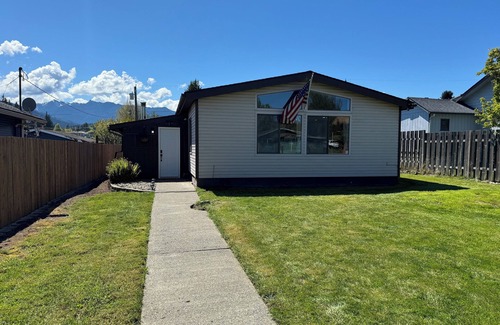 Port Angeles House | The Olympic Retreat