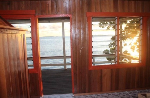 Kolombangara Island Resort | The one Resort in Solomon Islands for peaceful, relaxing vacations. Leleana!