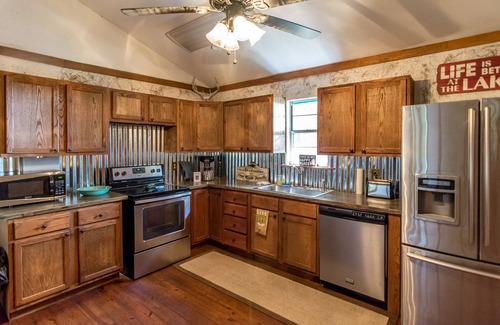 De Soto Parish Cabin | The only VRBO on the North end of Toledo Bend. Cabin with lakefront access