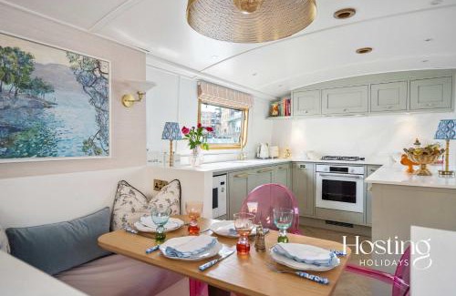 Limehouse Boat Rental | The Opal - Luxury 2-Bed Houseboat