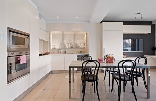 Kirribilli Condo | The Opera View - Luxury Waterfront & Amazing Views