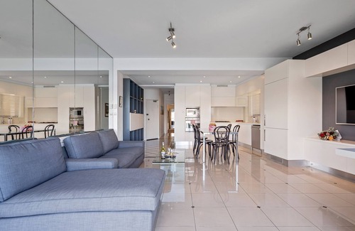 Kirribilli Condo | The Opera View - Luxury Waterfront & Amazing Views