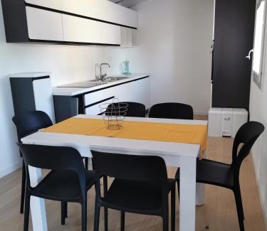 Bussolengo Apartment | The Orange Flat