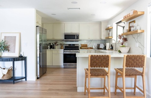 Twin Peaks Cabin | The Orange Lake House