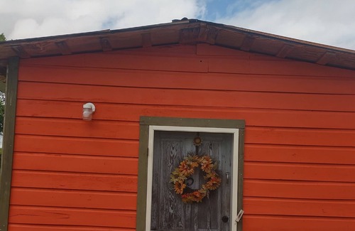 Ronda Cabin | The Orange Popsicle Cabin by Redawning