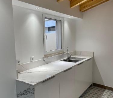 Alferrarede Villa | THE ORANGE TREE HOUSES - Terraço by Live and Stay