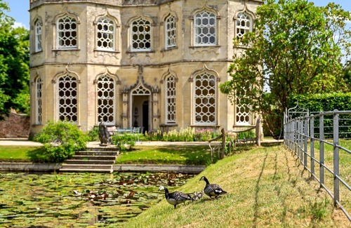 Dursley Cottage | The Orangery - Frampton on Severn