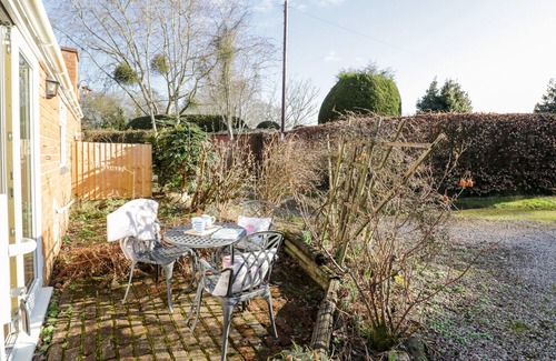 Severn Stoke Cottage | The Orangery