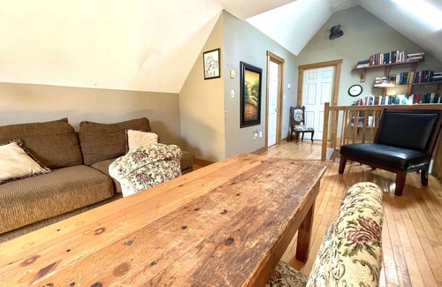 Keswick Ridge RV Rental | The Orchard Bell - Glamping in a Wild Orchard near Fredericton, NB!