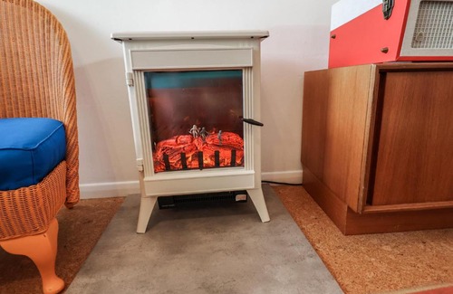 Bury St Edmunds House | The Orchard Close Art House