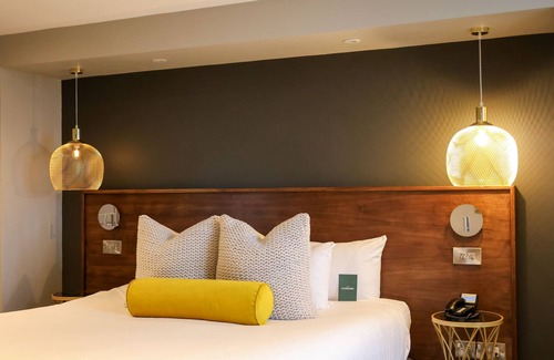 Bramcote Hotel | The Orchard Hotel & Restaurant