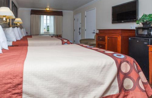 Ukiah Hotel | The Orchard Hotel