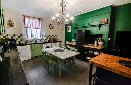 Rothbury House | The Orchard House - Full House Rental upto 12