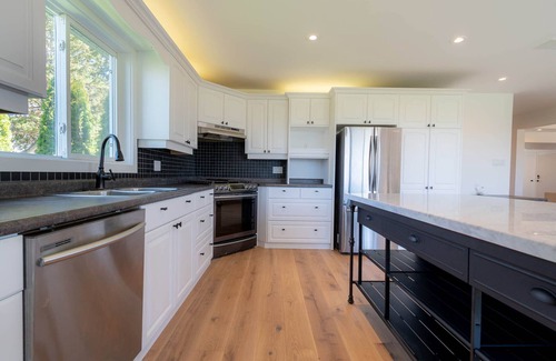 Jordan Station Villa | The Orchard Villa