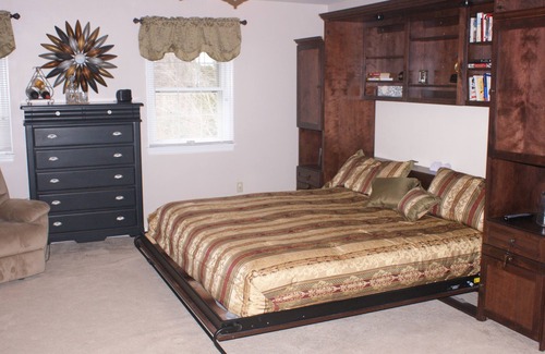 Kutztown Bed & Breakfast | The Orchid Suite @ The Kennedy Manor