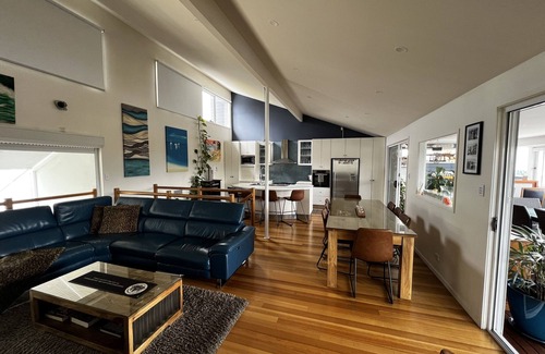 Redhead House | The Original Redhead Beach House