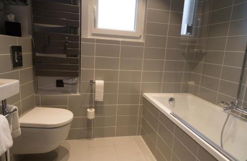 Pougues-les-Eaux Hotel | The Originals Boutique, Hôtel des Sources, Nevers Nord