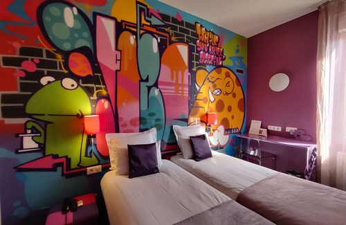 Montlucon Hotel | The Originals Boutique, Hôtel de l'Univers, Montluçon
