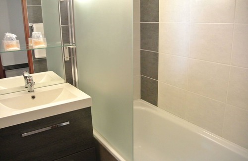 Daix Hotel | The Originals City, Hôtel Castel Burgond