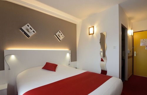 Saint-Pierre Hotel | The Originals City, Hôtel Loval