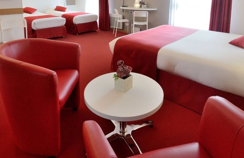 Saint-Pierre Hotel | The Originals City, Hôtel Loval