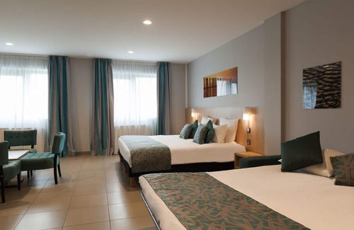 Calais Frethun Hotel | The Originals City, L'Haut' Aile