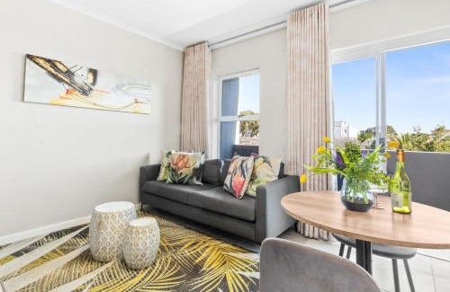 Bloubergstrand Apartment | The Orion 18 by Host Agents