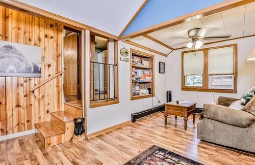 Lake Tomahawk House | The Otter Den