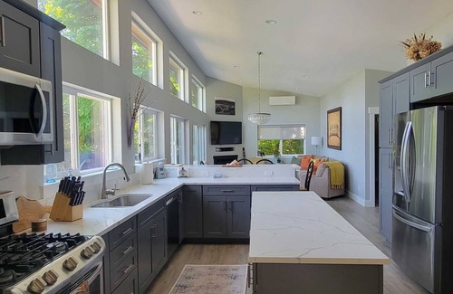 Friday Harbor House | "THE OUTBACK" Waterfront Home on Mitchell Bay San Juan Island
