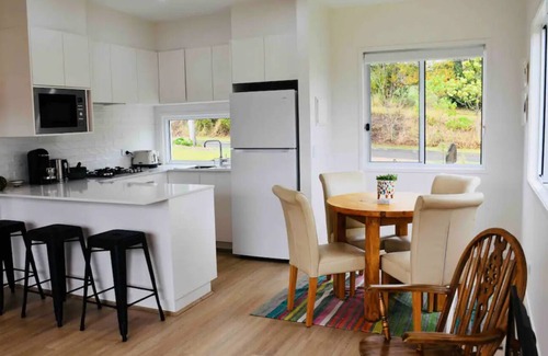 Kureelpa Cottage | The Outstation