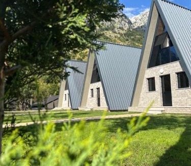 Boge Villa | The Overlook