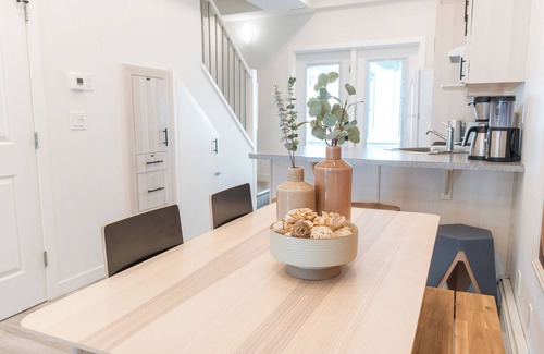 Harvie Heights House | The overlook stay | Free parking｜48