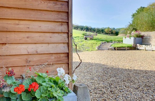 Hinton Parva Apartment | The Owl Barn Wiltshire - Sarsen