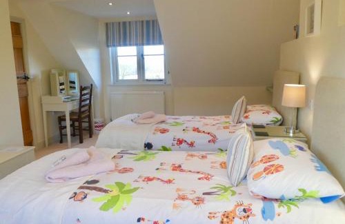 West Meon House | The Owl House