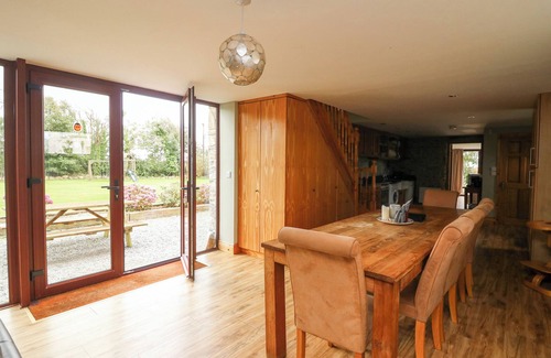 Tacumshane Cottage | THE OWL'S HOOT, pet friendly in Tacumshane, County Wexford