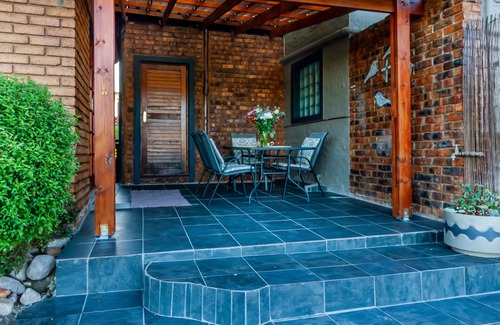 George Villa | The Owl"s Loft Villa