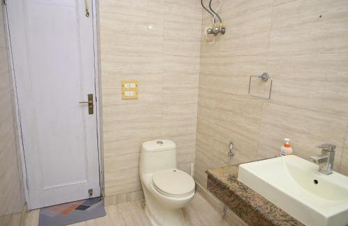 Chhatarpur House | The Own Stay