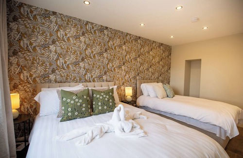 Clarinbridge Hotel | The Oyster House