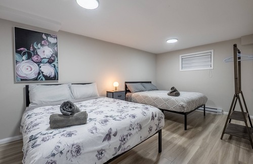 Saint-Alphonse-Rodriguez Ski Chalet | The Panda | Spa | Lake Front | BBQ