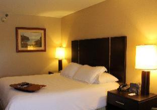 Old Towne Hotel | The Pacific Inn