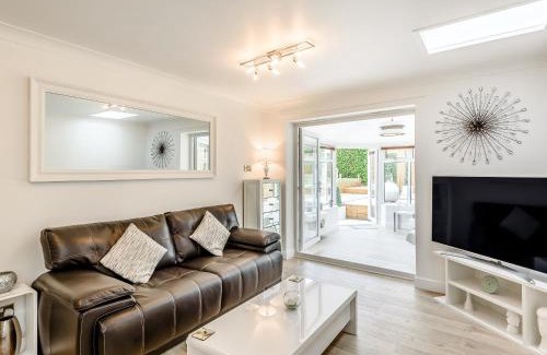 Pleasley House | The Paddocks