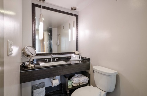 Downtown Hotel | The Padre Hotel
