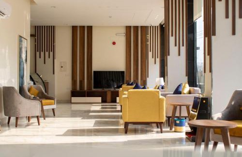 Abha Hotel | The Palace Hotel Suites - Al Badea