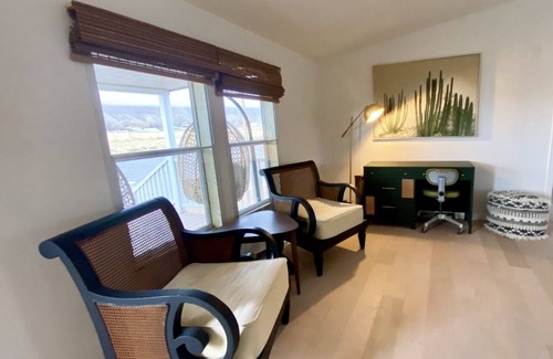 Palisade House | The Palisade River Retreat