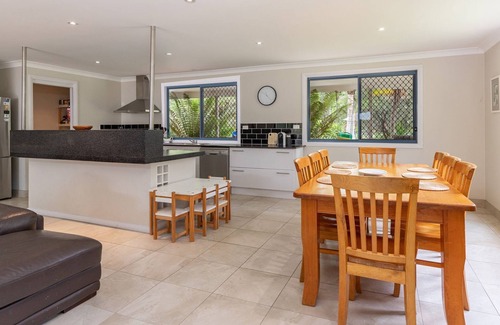 Smiths Lake House | The Palm Farm @ Smiths Lake