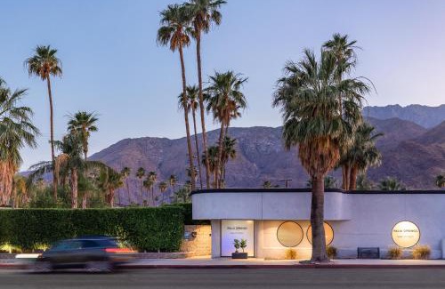 Little Tuscany Hotel | The Palm Springs Hotel