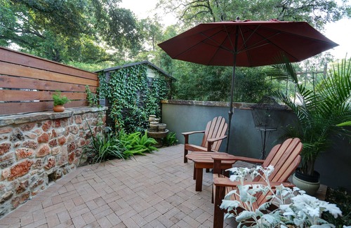 Heritage Cottage | The Palmer's Guest House - The Great Getaway in Central San Marcos
