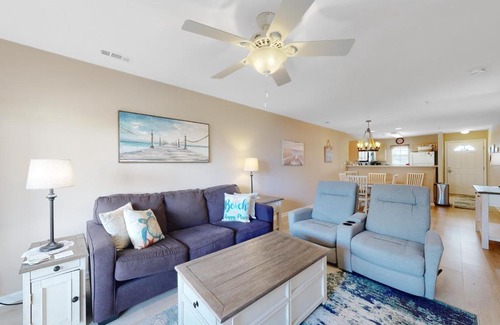 Rehoboth Beach Apartment | The Palms - 36507 Palm Dr, Unit #2204