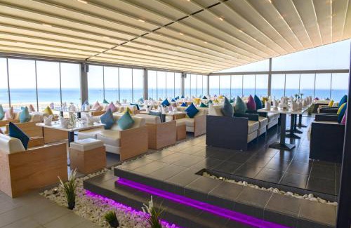 Salwa Resort | The Palms Beach Hotel & Spa